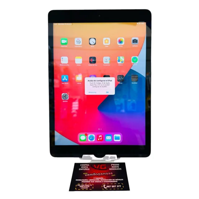 TABLET APPLE IPAD 8 CELULAR SEMINUEVO